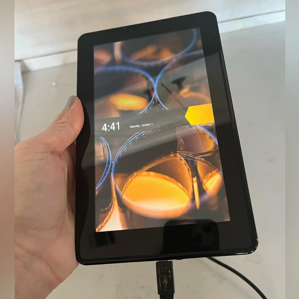 Amazon kindle never used!